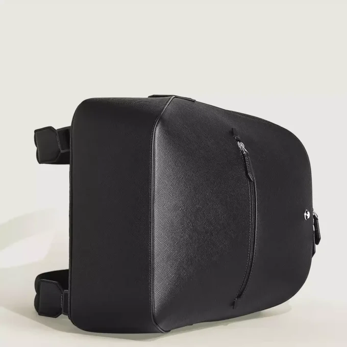 Kleiner Rucksack im Sartorial-Stil