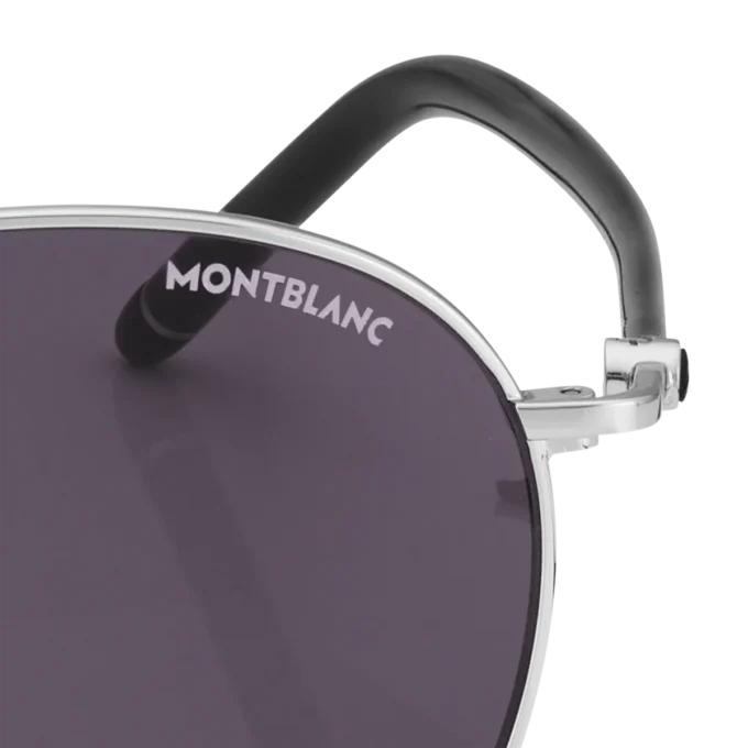 Runde Sonnenbrille mit silberfarbenem Metallrahmen Runde Sonnenbrille mit silberfarbenem Metallrahmen